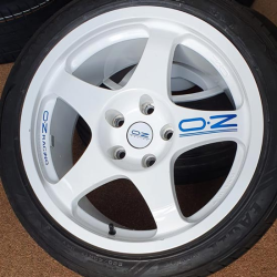 4305 OZ racing set