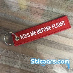 kiss me before flight transporter sleutelhanger kiss me before flight transporter sleutelhanger