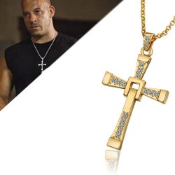 89 Vin Diesel ketting en kruis Fast and the Furious goud 89 Vin Diesel ketting en kruis Fast and the Furious goud