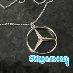 Mercedes logo met ketting Mercedes logo met ketting